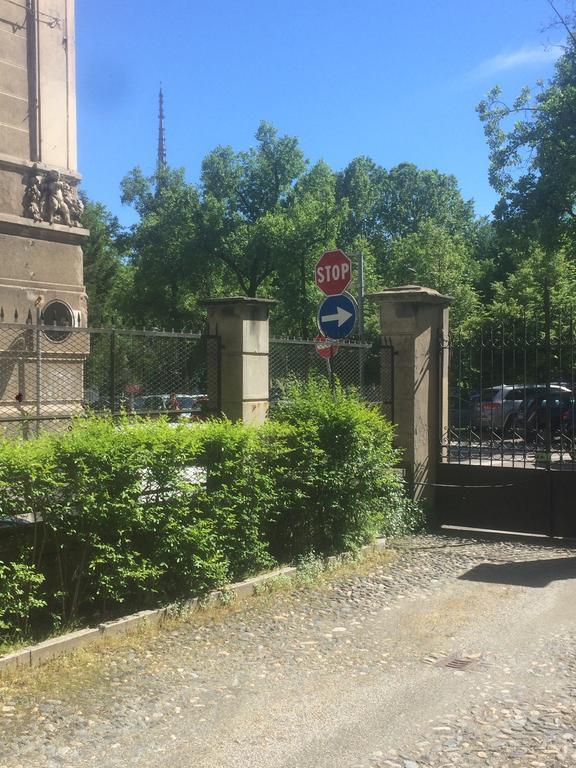 Giardini Reali Apartment Turin Bagian luar foto
